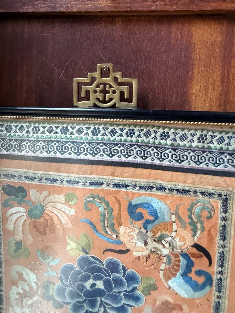 Antique Framed Embroidered Chinese Robe Piece - Silk Painting
